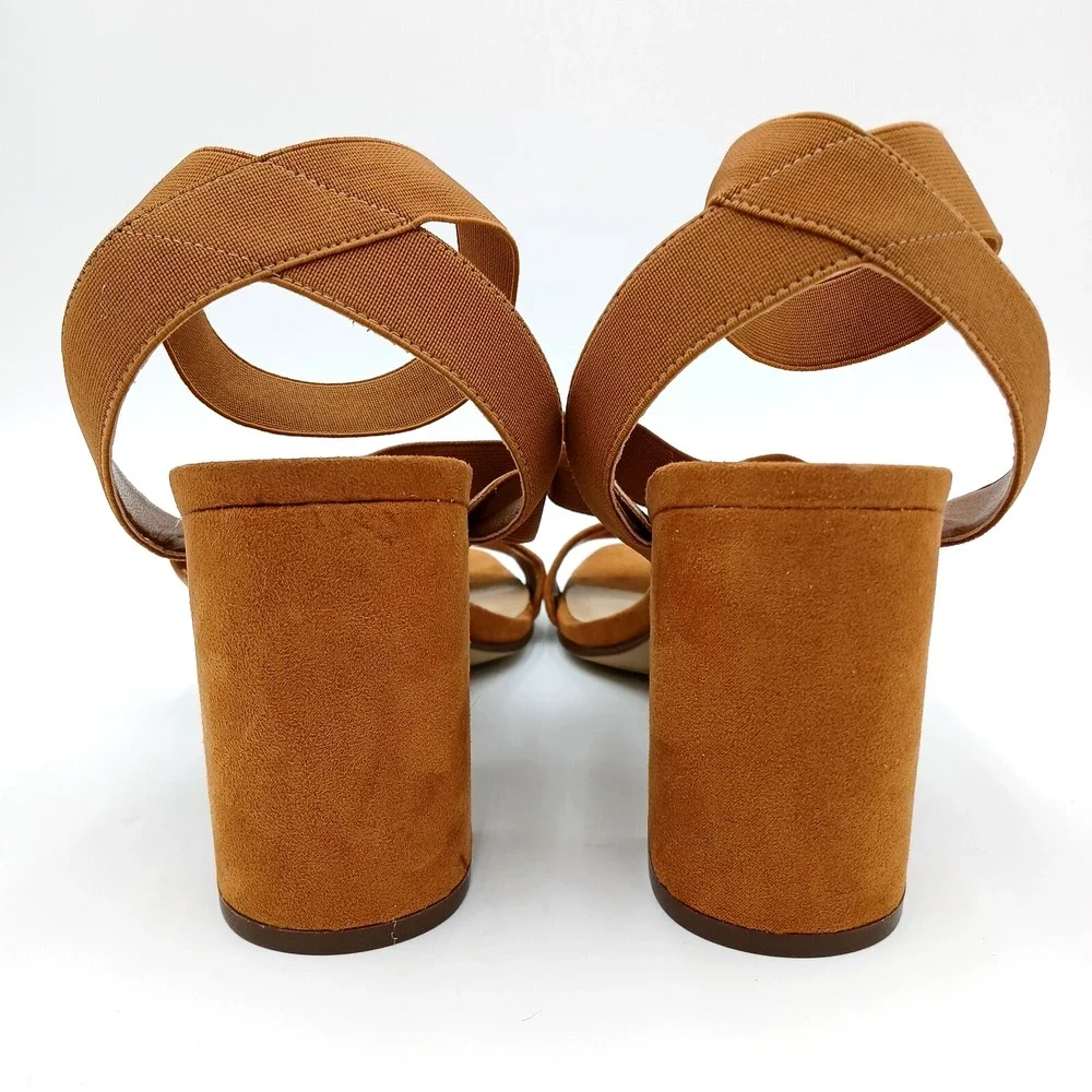 Unisa Dahna Block Heel Women's Sandals Brown Faux‎ Suede Elastic Size 9.5 M